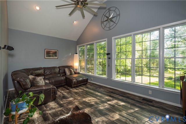15824 Hampton Park Cir, Chesterfield, VA 23832