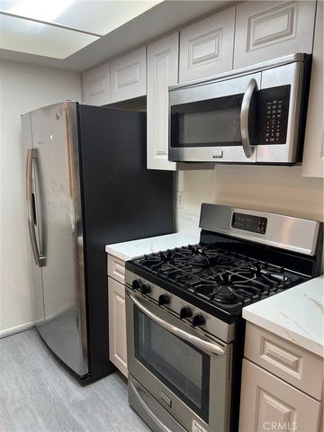 5484 Dobbs Street 130, Los Angeles, CA 90032