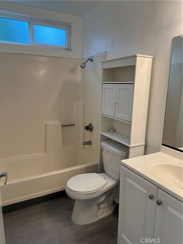5484 Dobbs Street 130, Los Angeles, CA 90032