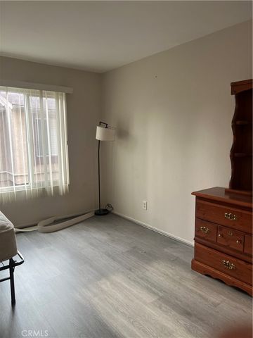 5484 Dobbs Street 130, Los Angeles, CA 90032