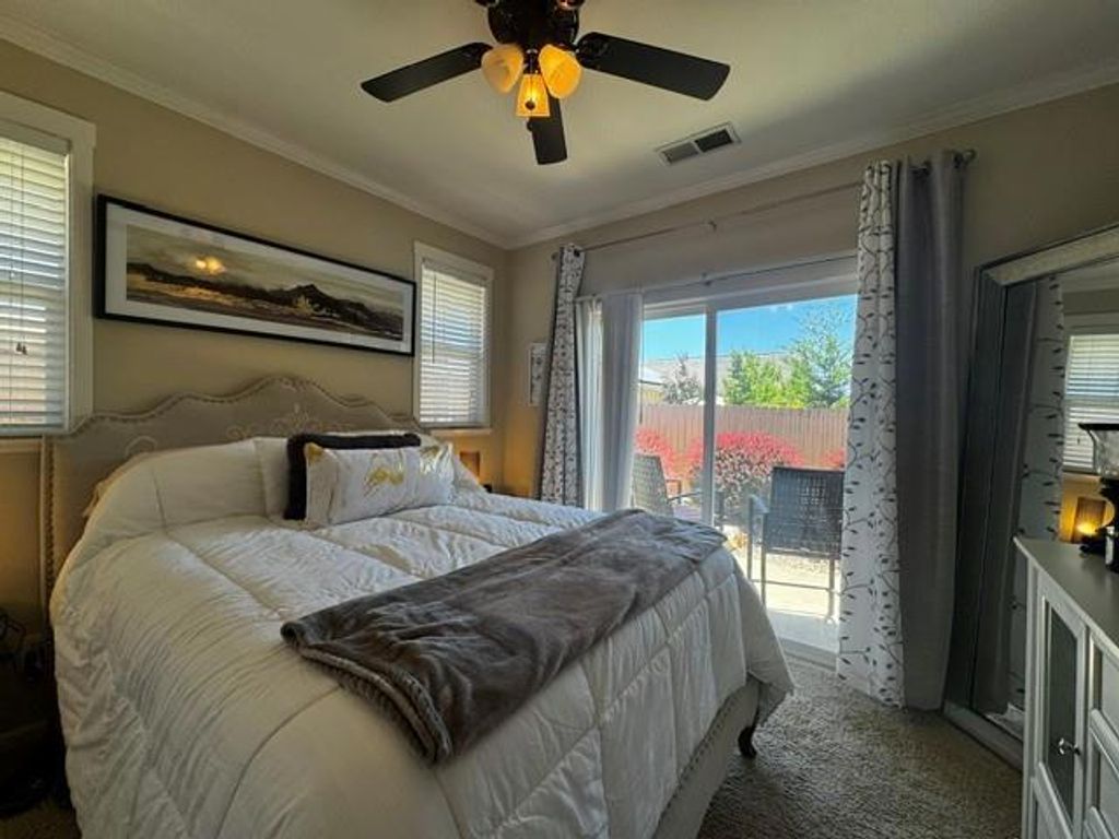 Image 14 of property listing at 136 Cottage Circle, Murphys, CA 95247