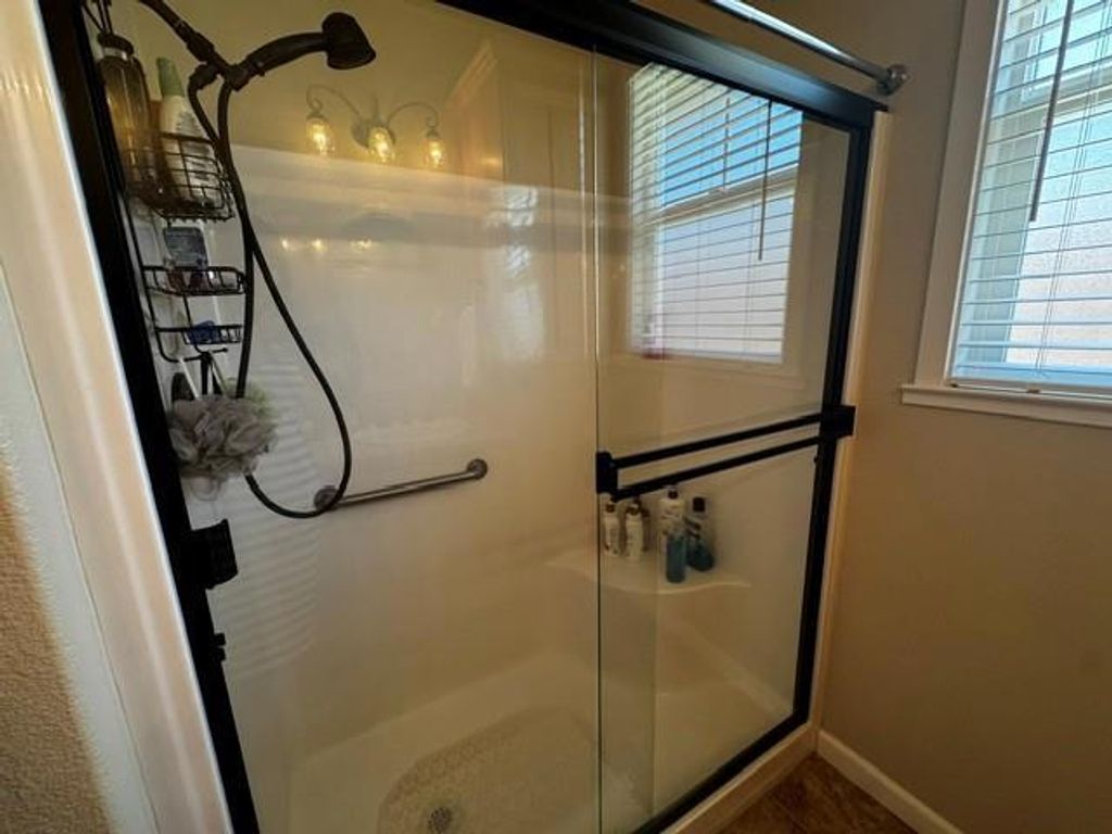 Image 16 of property listing at 136 Cottage Circle, Murphys, CA 95247