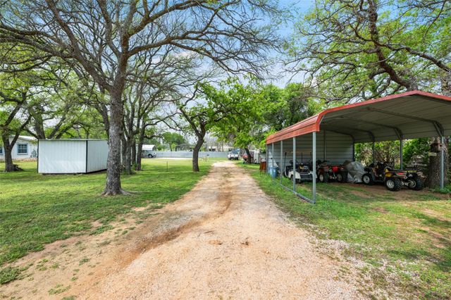 106 Black Rock DR, Buchanan Dam, TX 78609