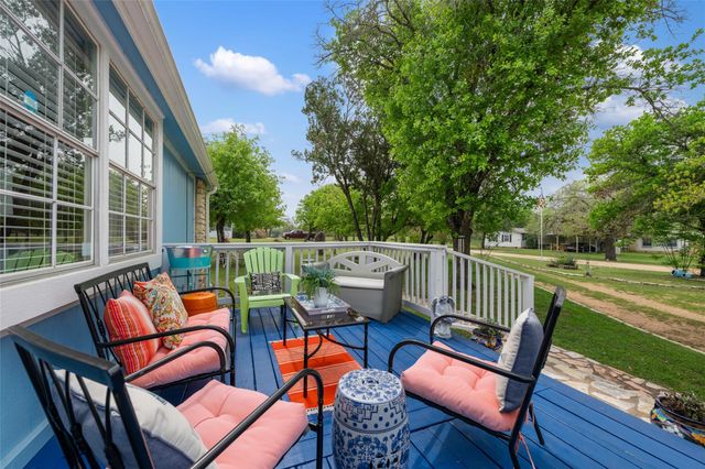 106 Black Rock DR, Buchanan Dam, TX 78609