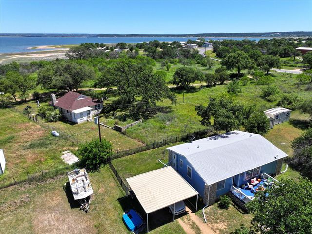 106 Black Rock DR, Buchanan Dam, TX 78609