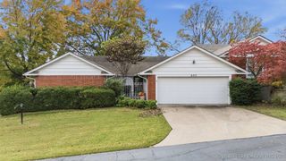 633 Cherry Lane, Bartlesville, OK 74003