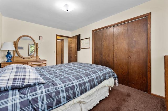 1413 E Hamilton Avenue, Eau Claire, WI 54701