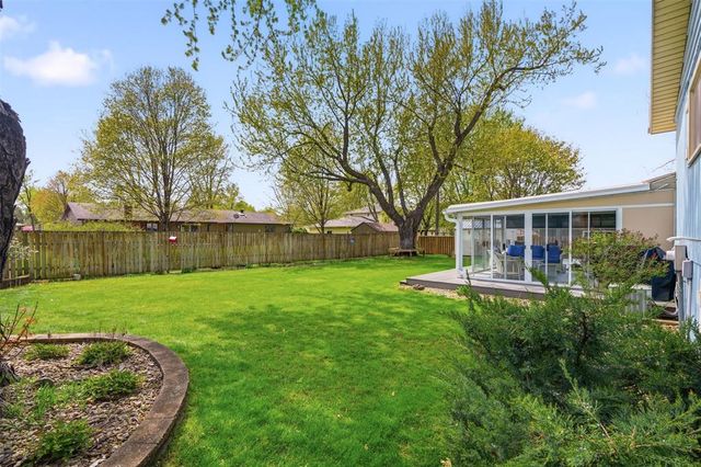 1413 E Hamilton Avenue, Eau Claire, WI 54701