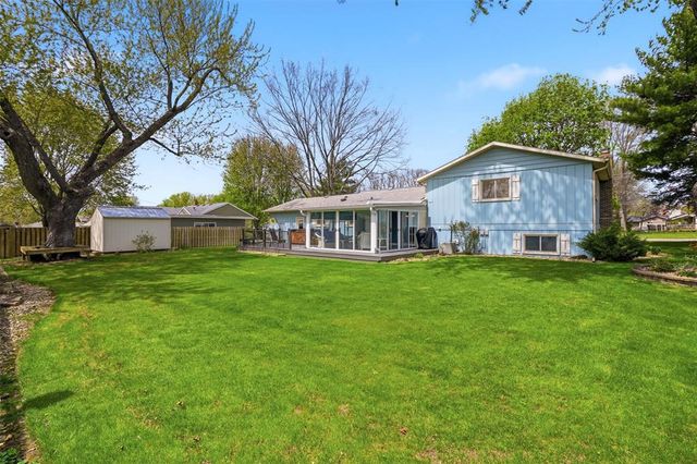 1413 E Hamilton Avenue, Eau Claire, WI 54701