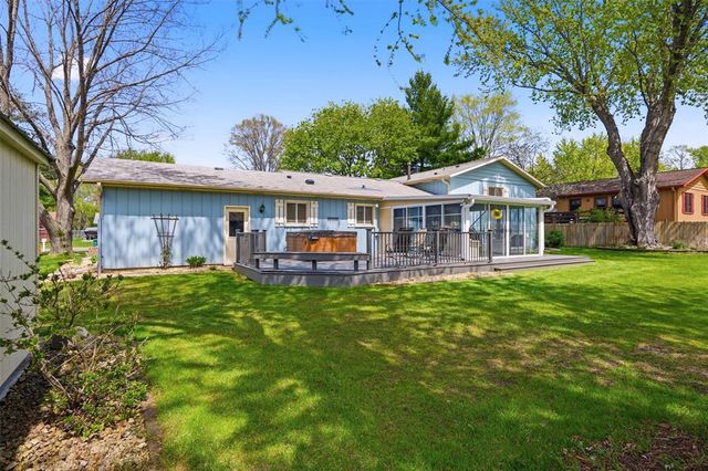 1413 E Hamilton Avenue, Eau Claire, WI 54701