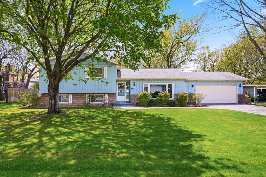 1413 E Hamilton Avenue, Eau Claire, WI 54701