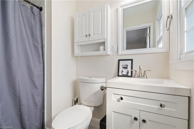 450 Black Lake Road, Thomasville, NC 27360