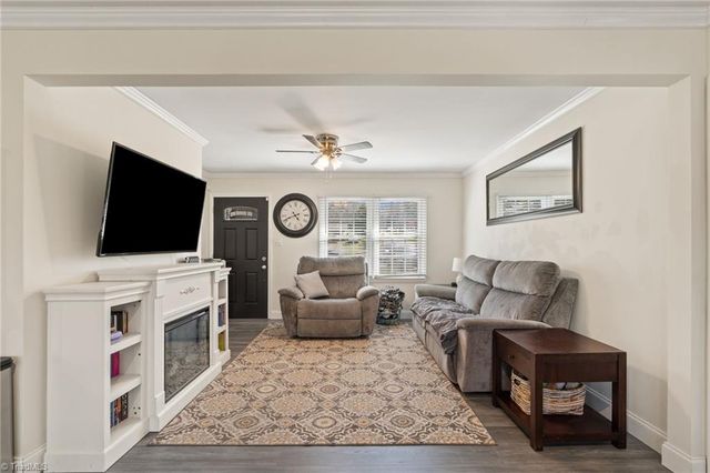 450 Black Lake Road, Thomasville, NC 27360