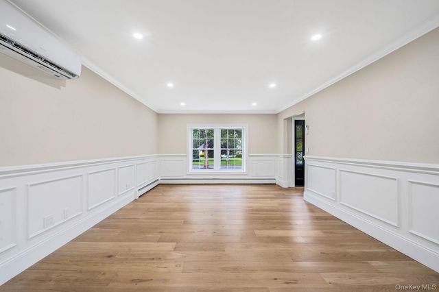 189 Southfield Road, Baiting Hollow, NY 11933