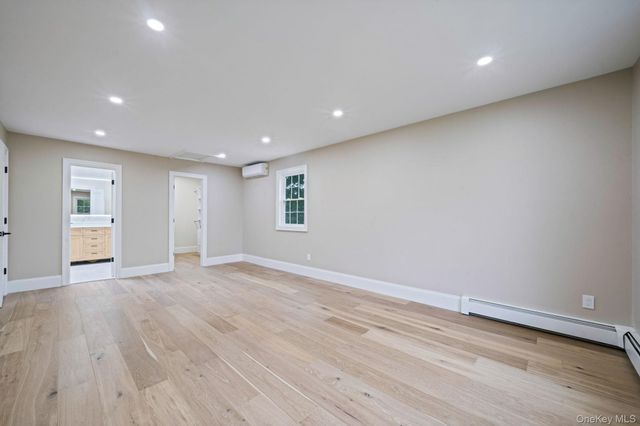 189 Southfield Road, Baiting Hollow, NY 11933