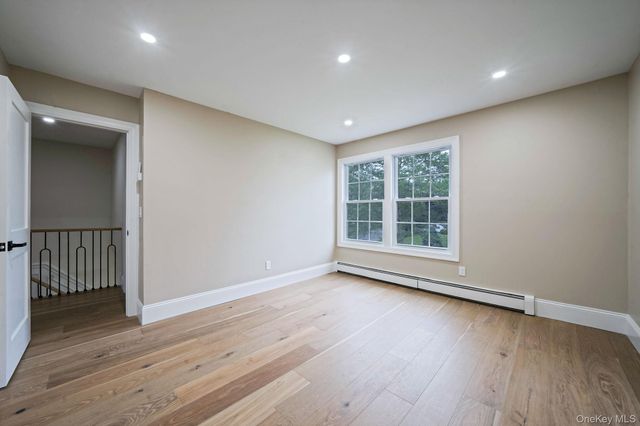 189 Southfield Road, Baiting Hollow, NY 11933