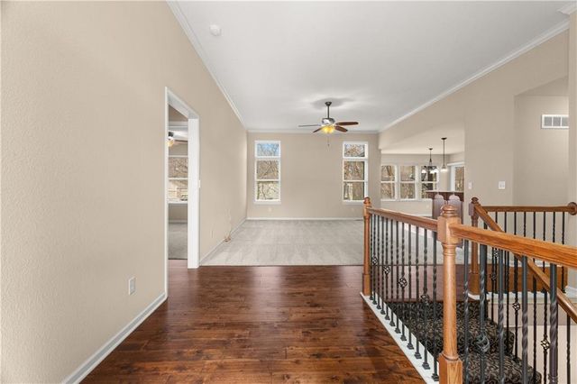 2724 S Woodbury Drive, Independence, MO 64055