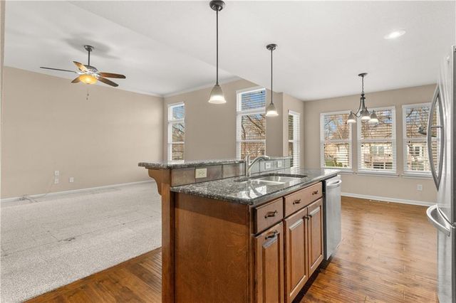 2724 S Woodbury Drive, Independence, MO 64055