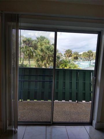 8903 NW 28th Drive B, Coral Springs, FL 33065