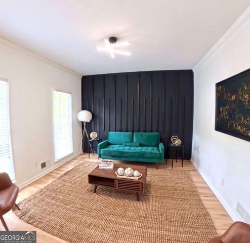1952 Skidmore Circle, Lawrenceville, GA 30044