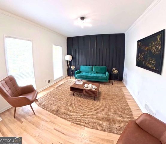 1952 Skidmore Circle, Lawrenceville, GA 30044