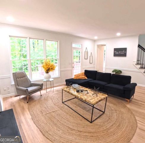 1952 Skidmore Circle, Lawrenceville, GA 30044
