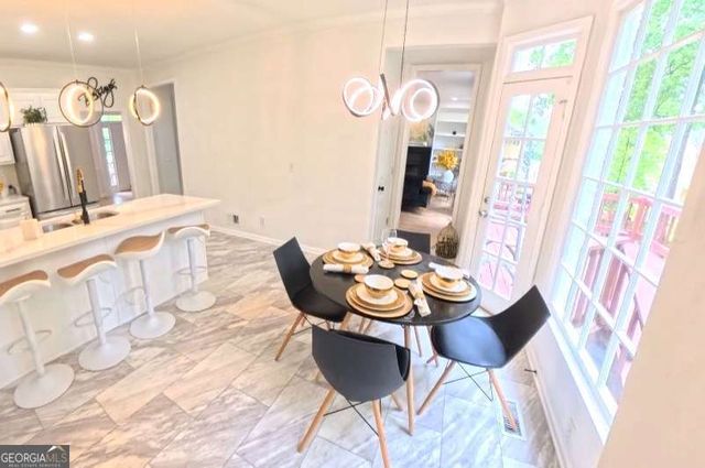 1952 Skidmore Circle, Lawrenceville, GA 30044
