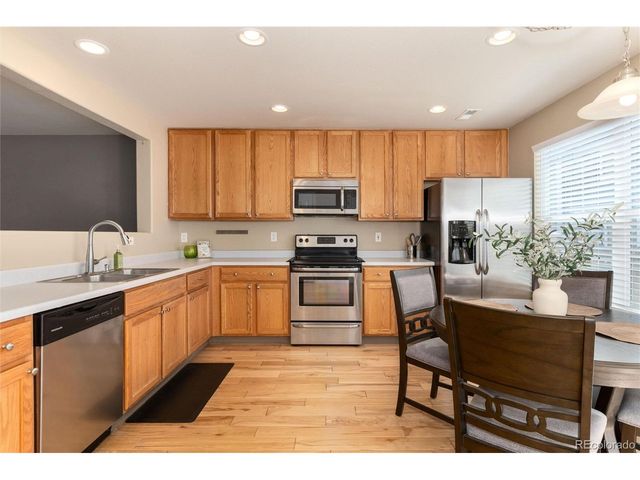 7831 S Kittredge Cir, Englewood, CO 80112