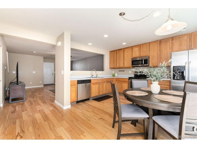 7831 S Kittredge Cir, Englewood, CO 80112