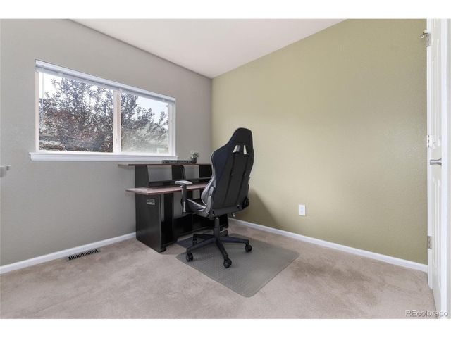 7831 S Kittredge Cir, Englewood, CO 80112
