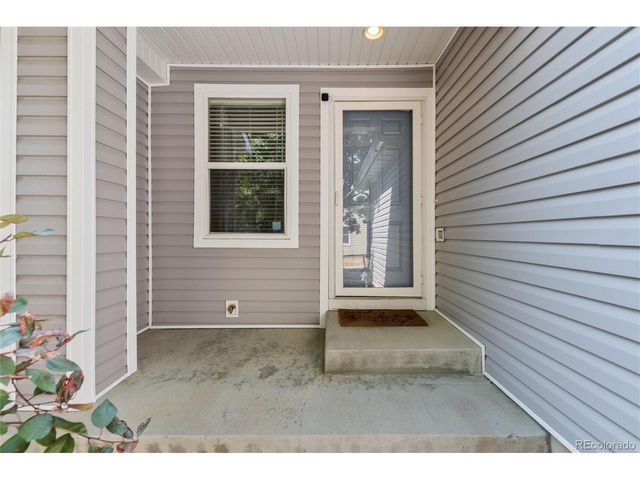7831 S Kittredge Cir, Englewood, CO 80112