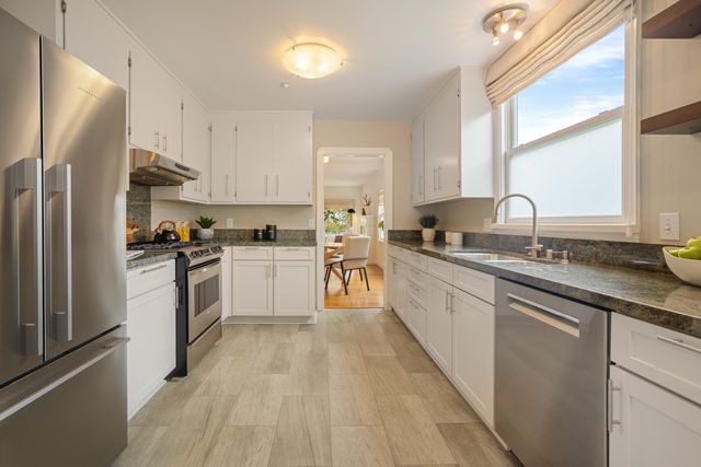 1038 Pomona Ave, Albany, CA 94706