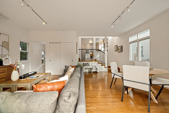 1038 Pomona Ave, Albany, CA 94706