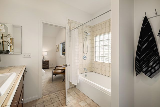 1038 Pomona Ave, Albany, CA 94706