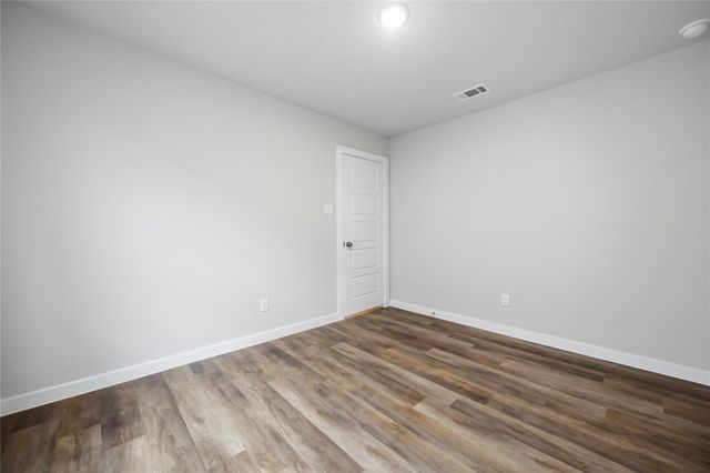 8118 Royal Breeze Drive, Cypress, TX 77433