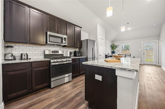 8118 Royal Breeze Drive, Cypress, TX 77433