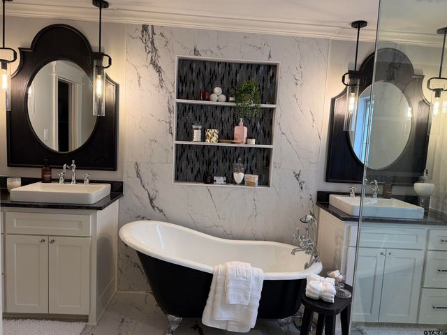 3204 Lake Forest Dr., Tyler, TX 75707