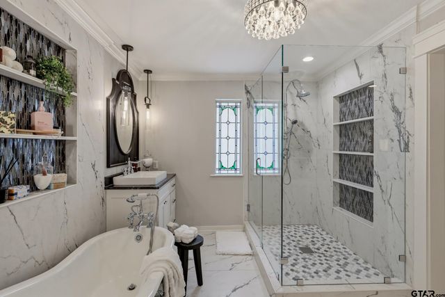3204 Lake Forest Dr., Tyler, TX 75707