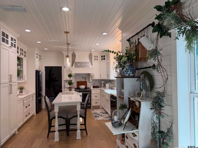 3204 Lake Forest Dr., Tyler, TX 75707