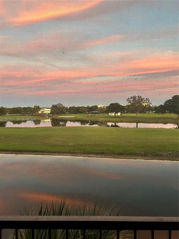 3100 W Rolling Hills Cir 310, Davie, FL 33328