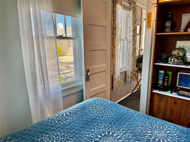 9 PONCE DE LEON STREET, Bradenton, FL 34208