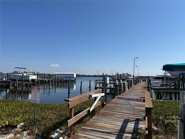 9 PONCE DE LEON STREET, Bradenton, FL 34208