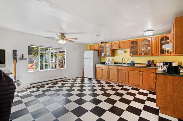 2896 Allan Ave, West Sacramento, CA 95691