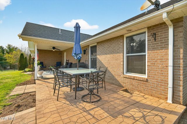 410 Garden Meadow Drive, Greeneville, TN 37745