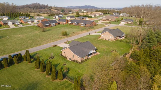 410 Garden Meadow Drive, Greeneville, TN 37745