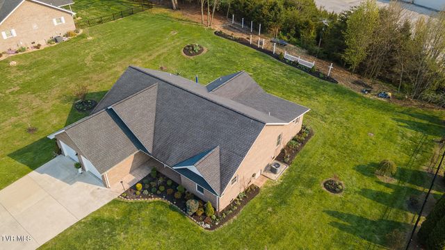 410 Garden Meadow Drive, Greeneville, TN 37745