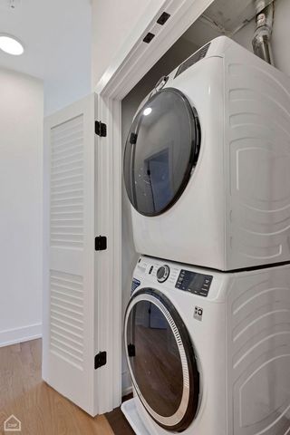 3545 W Belmont Avenue 4, Chicago, IL 60618