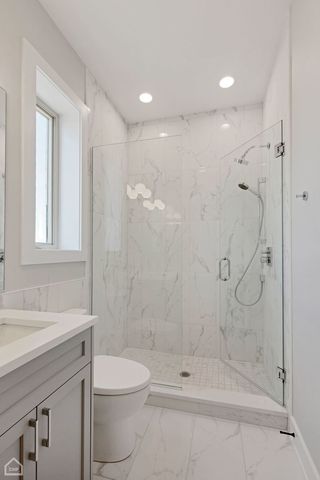 3545 W Belmont Avenue 4, Chicago, IL 60618