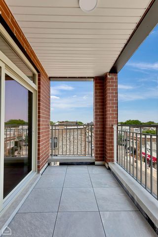 3545 W Belmont Avenue 4, Chicago, IL 60618