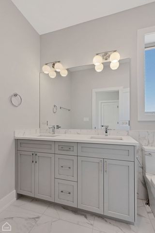 3545 W Belmont Avenue 4, Chicago, IL 60618